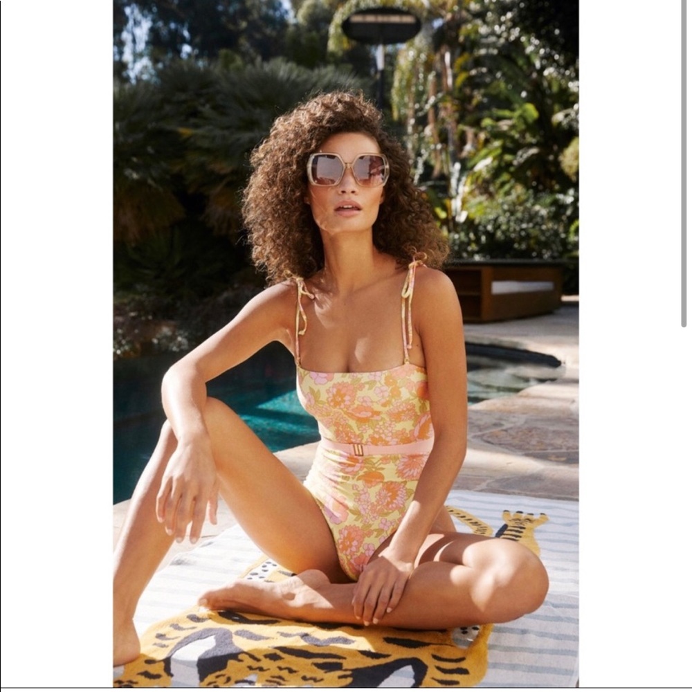 Anthropologie L Space Lockheart One-Piece Swimsuit - Picture 3 of 3